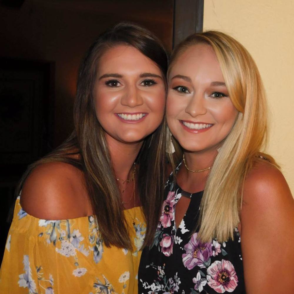 Meet your Posher, Hillary